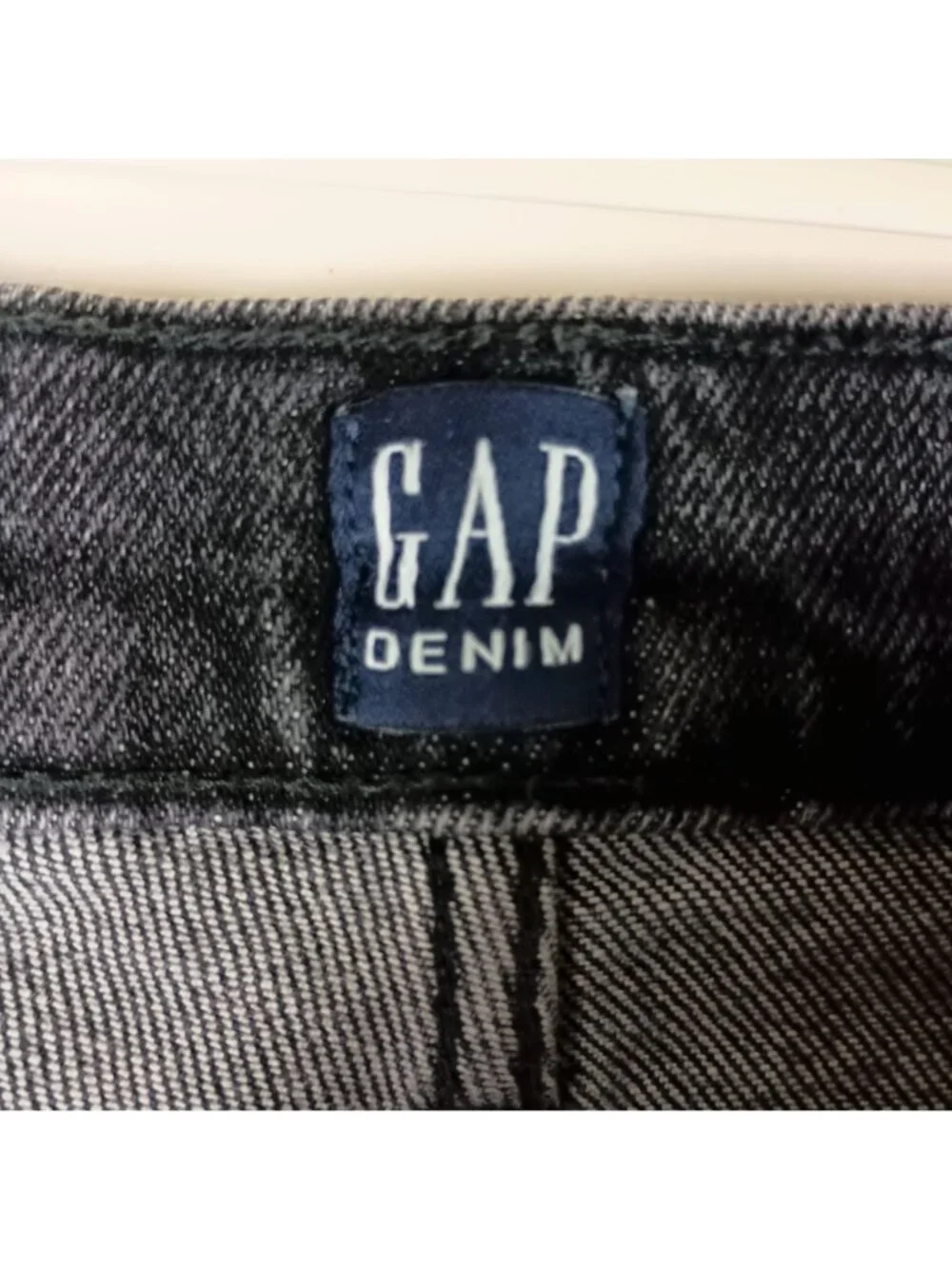 GAP High Rise Button Fly Black Denim Cutoff Shorts Womens 6 29x3 Streetwear Edgy